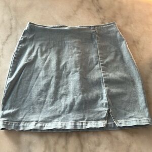 Wild Fable jean skirt, size small